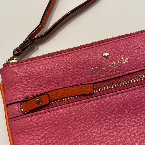 Kate Spade Wristlet - Picture 3 of 5